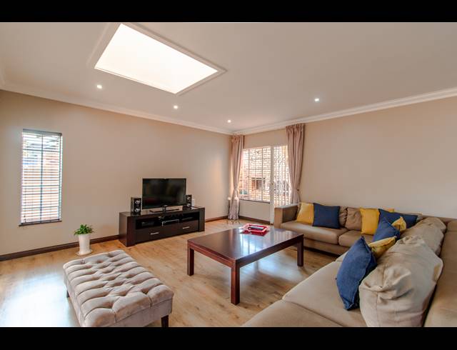 3 BEDROOM HOUSE FOR SALE IN ALAN MANOR